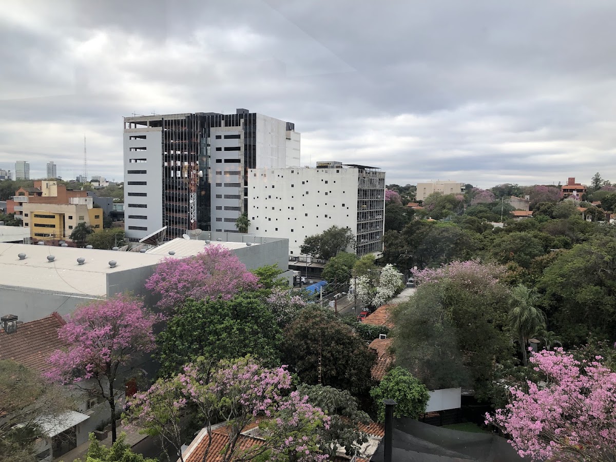 Five Hotel & Residences in Asunción