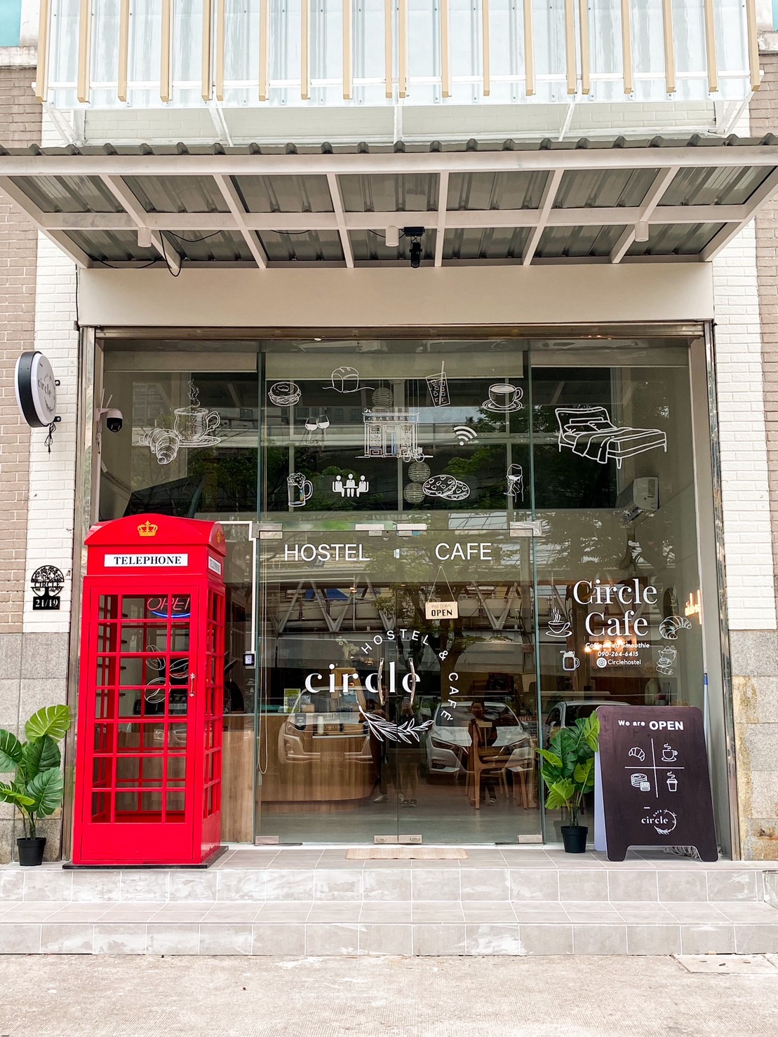 Circle Cafe & Co-Working Space เซอร์เคิลคาเฟ่ และห้องประชุมให้เช่า in Bangkok