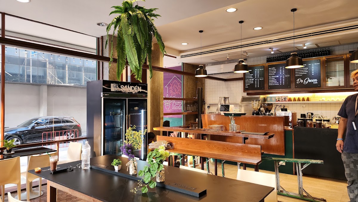 Dr.Green Cafe Coffee Shop ร้านกาแฟดร.กรีน in Bangkok