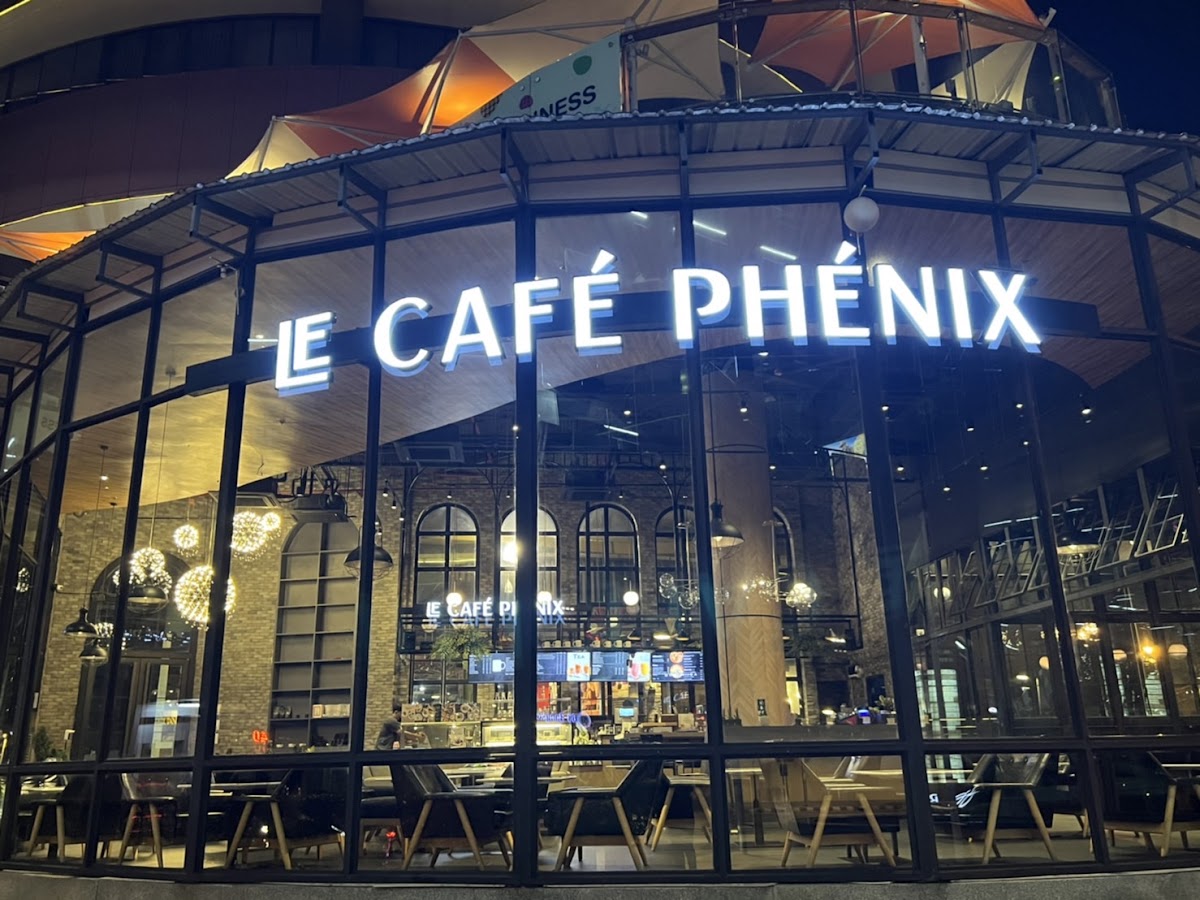 Le Café Phénix in Bangkok