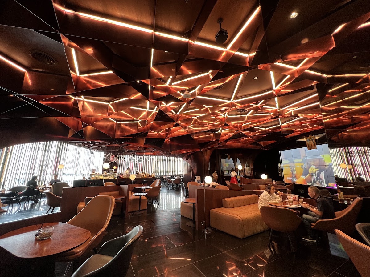TrueSphere EmQuartier (private membership access only)