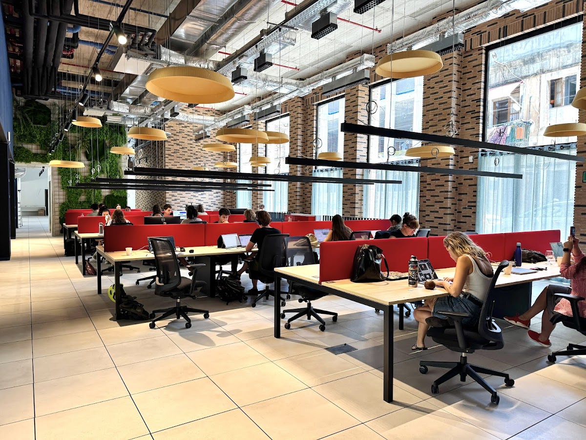 La Fabrica &Co | Coworking Barcelona