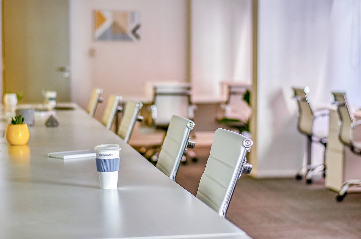 Teamworks Coworking y Oficinas Maipú