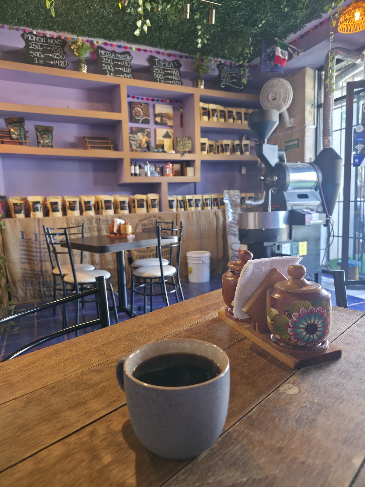 Nativos brunch & coffee shop in Cancún