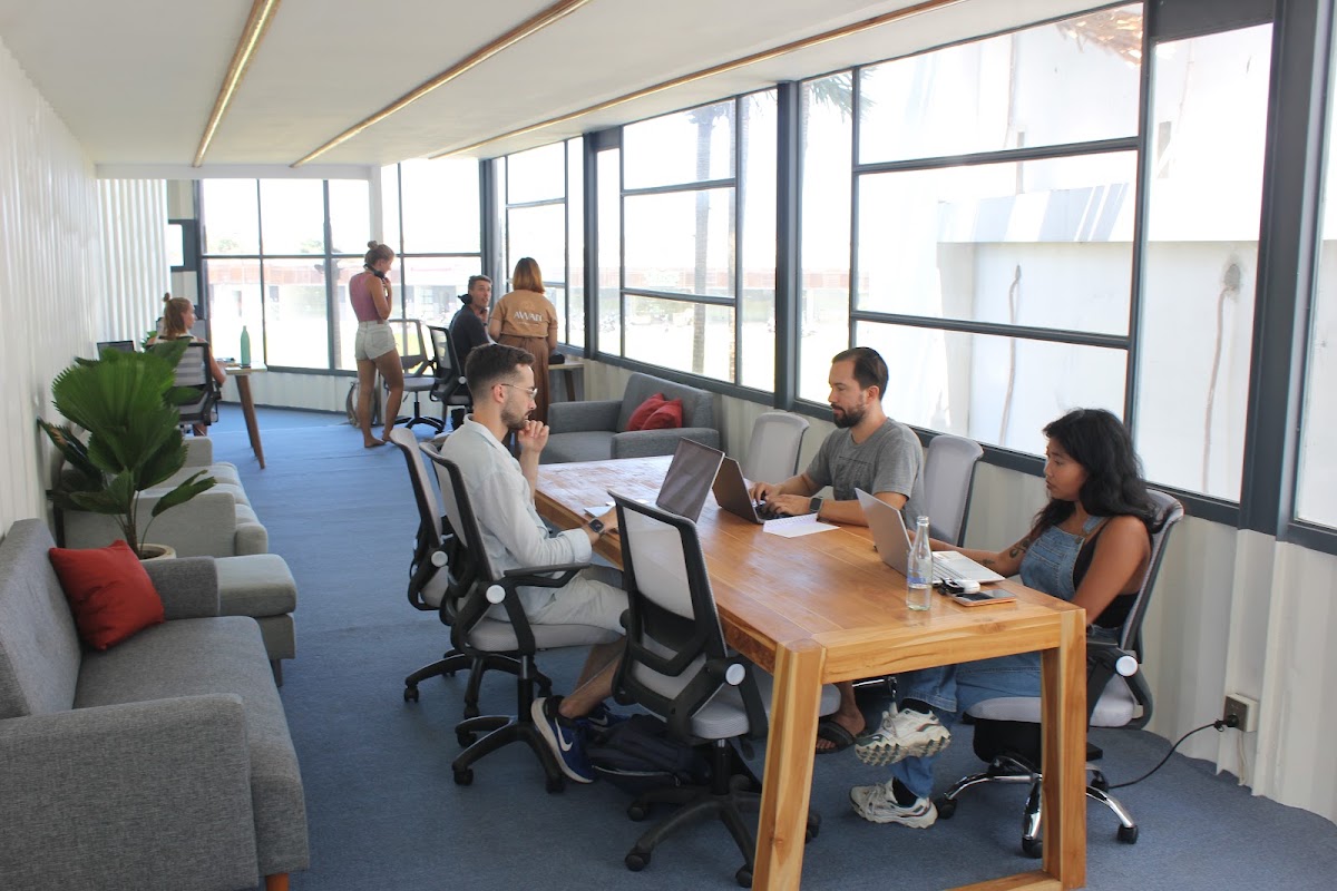 Awan Connection - Cafe & Coworking Space
