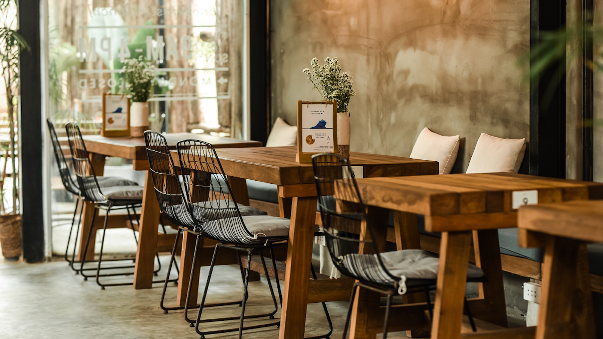 nourish eatery. / Café & Restaurant in Hoi An