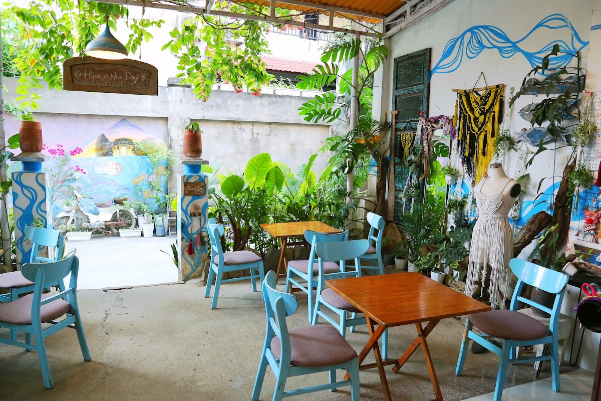 XUA ZONE Coffee & Craft - 커피와 수공예 in Hoi An