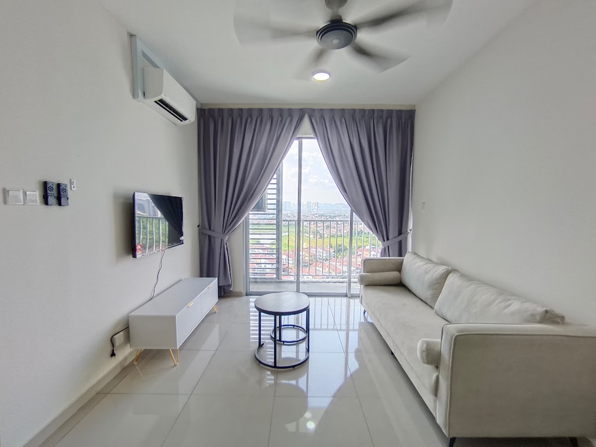 iROOM CoLiving