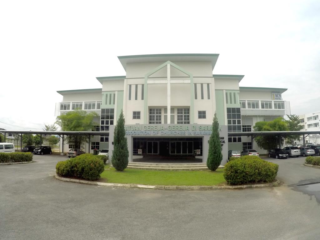 1ACS Hostel
