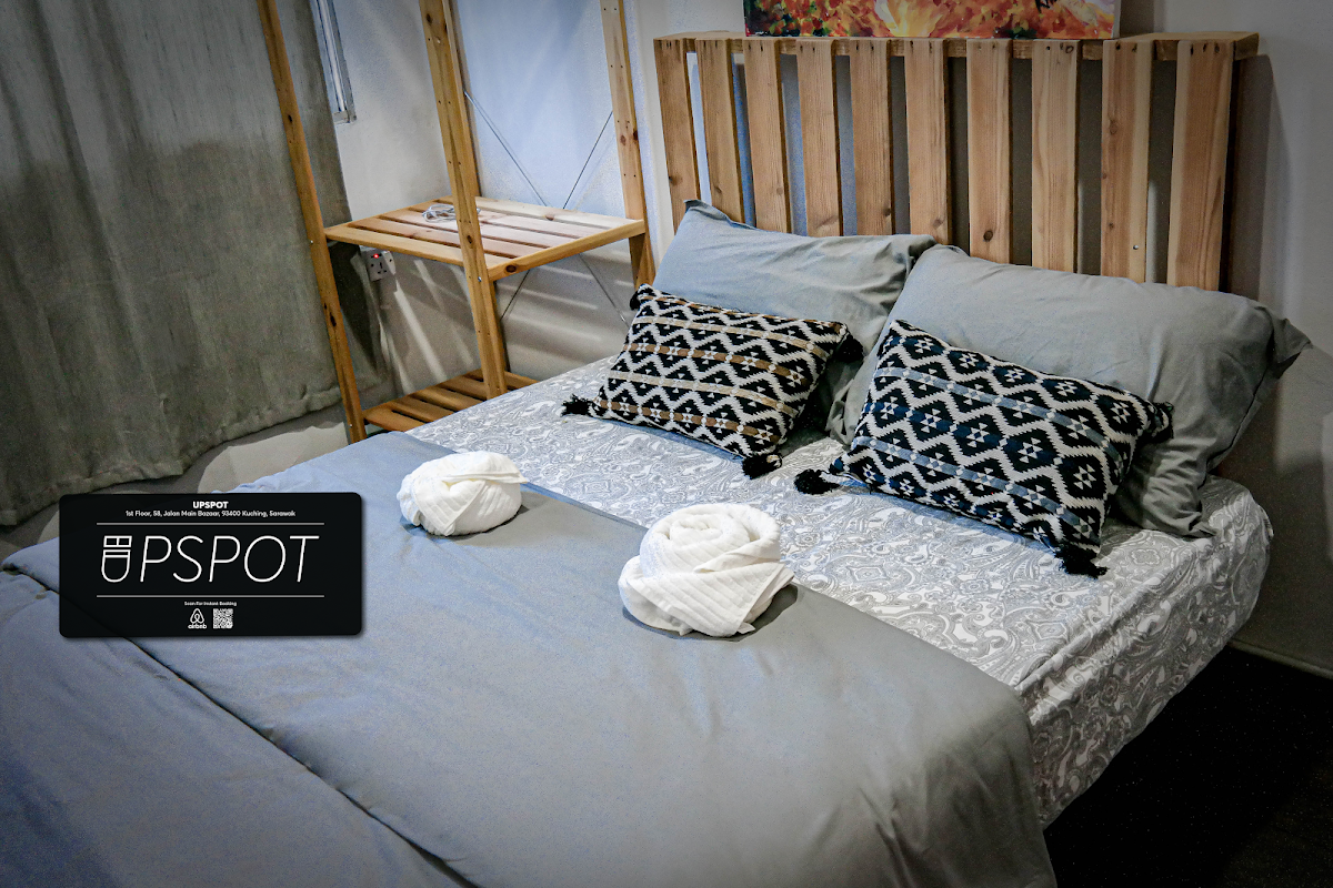 Upspot Kuching Premium Hostel