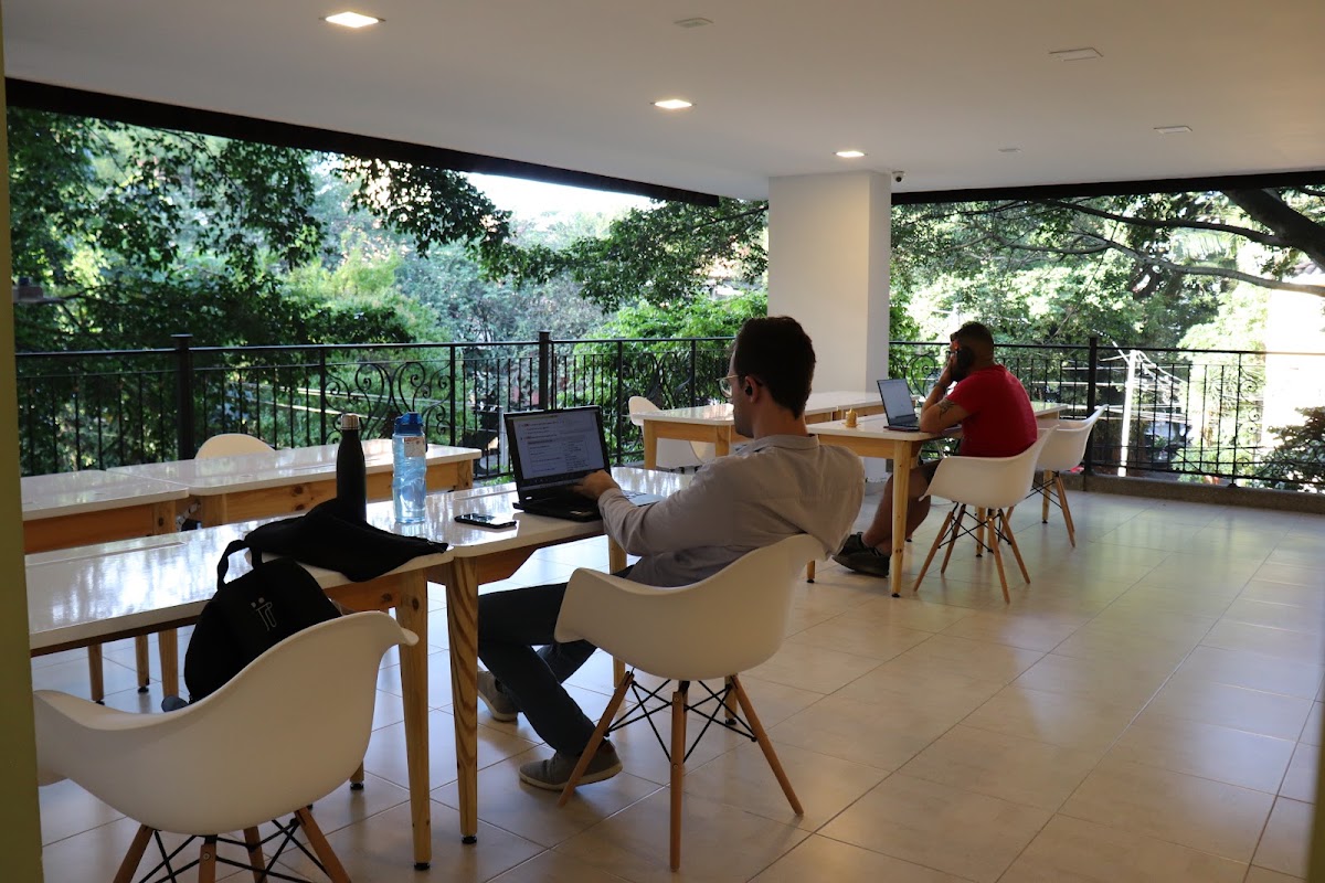 COWORKING FENICIA