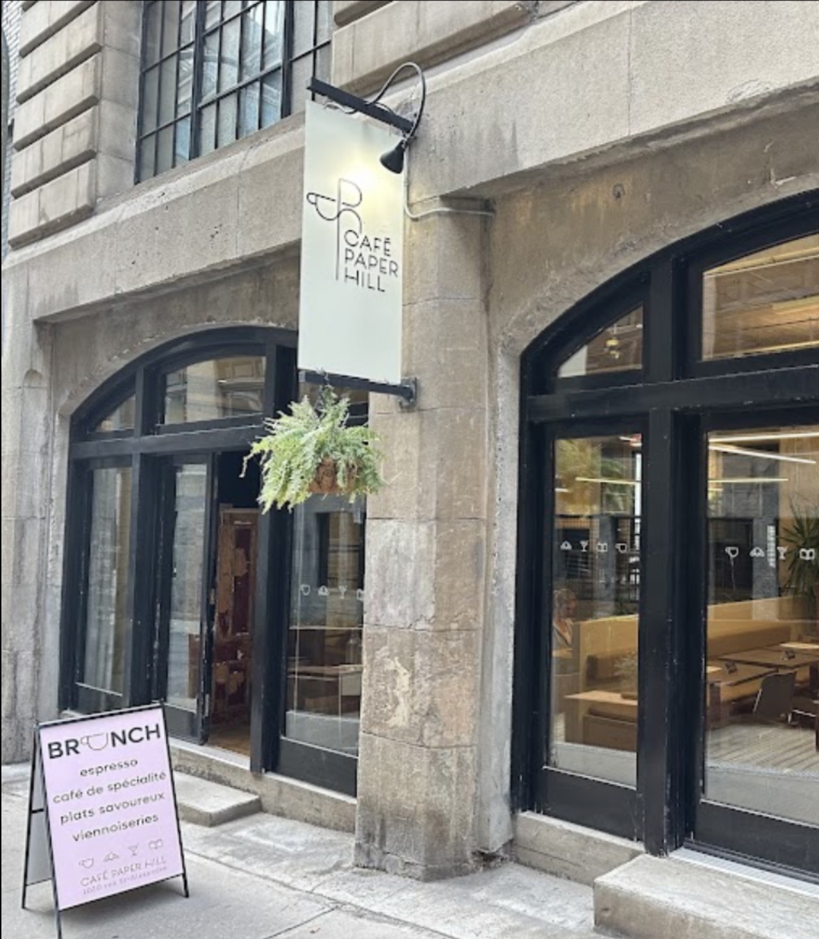 Café Paper Hill in Montreal