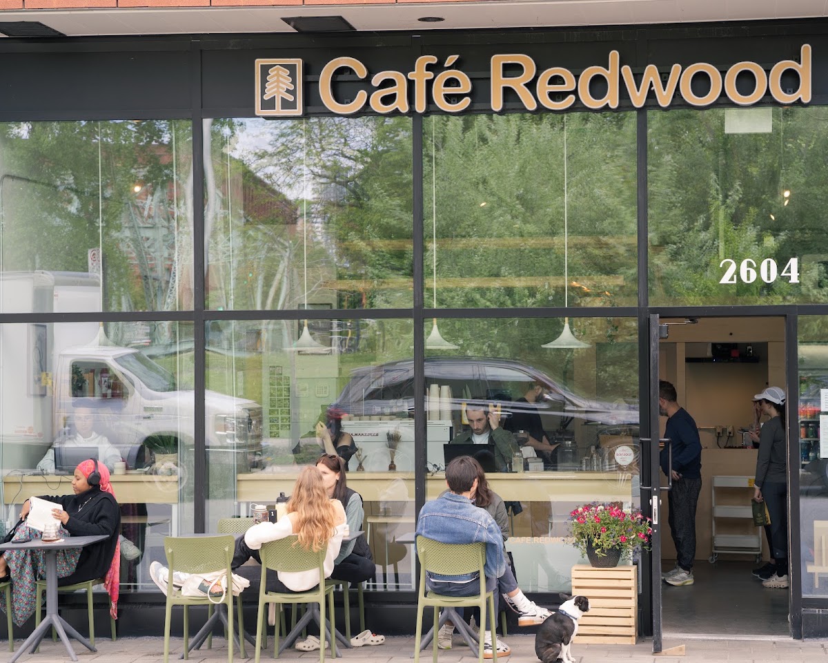 Café Redwood in Montreal