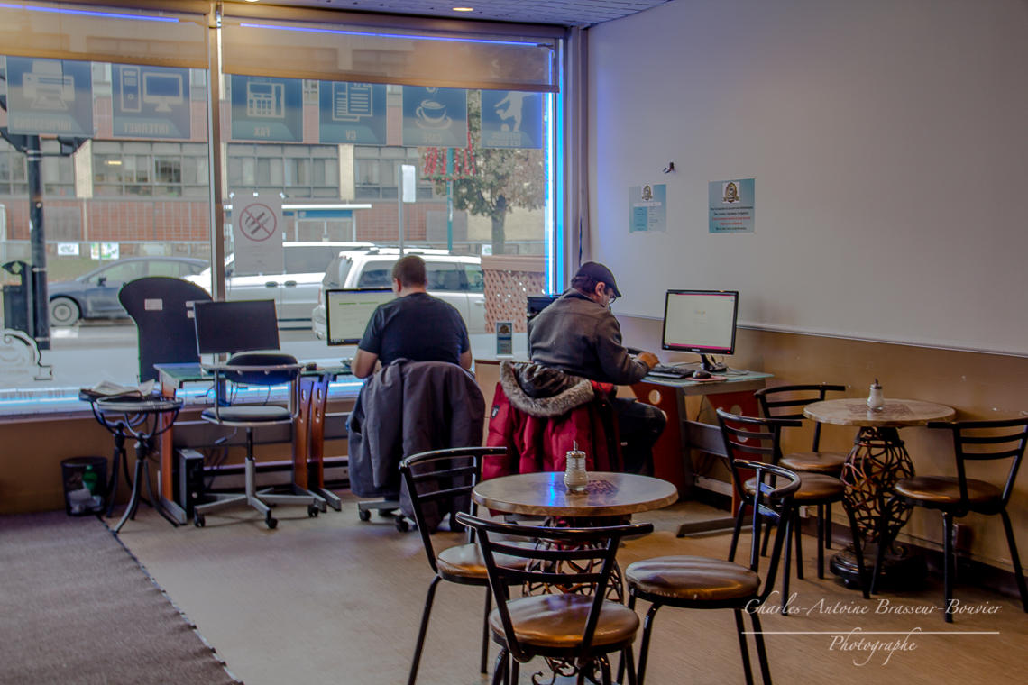Cybercafé Amistad in Montreal