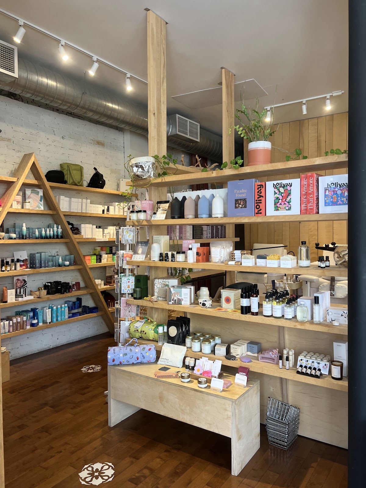 Le Nomad : Café Tranquille in Montreal