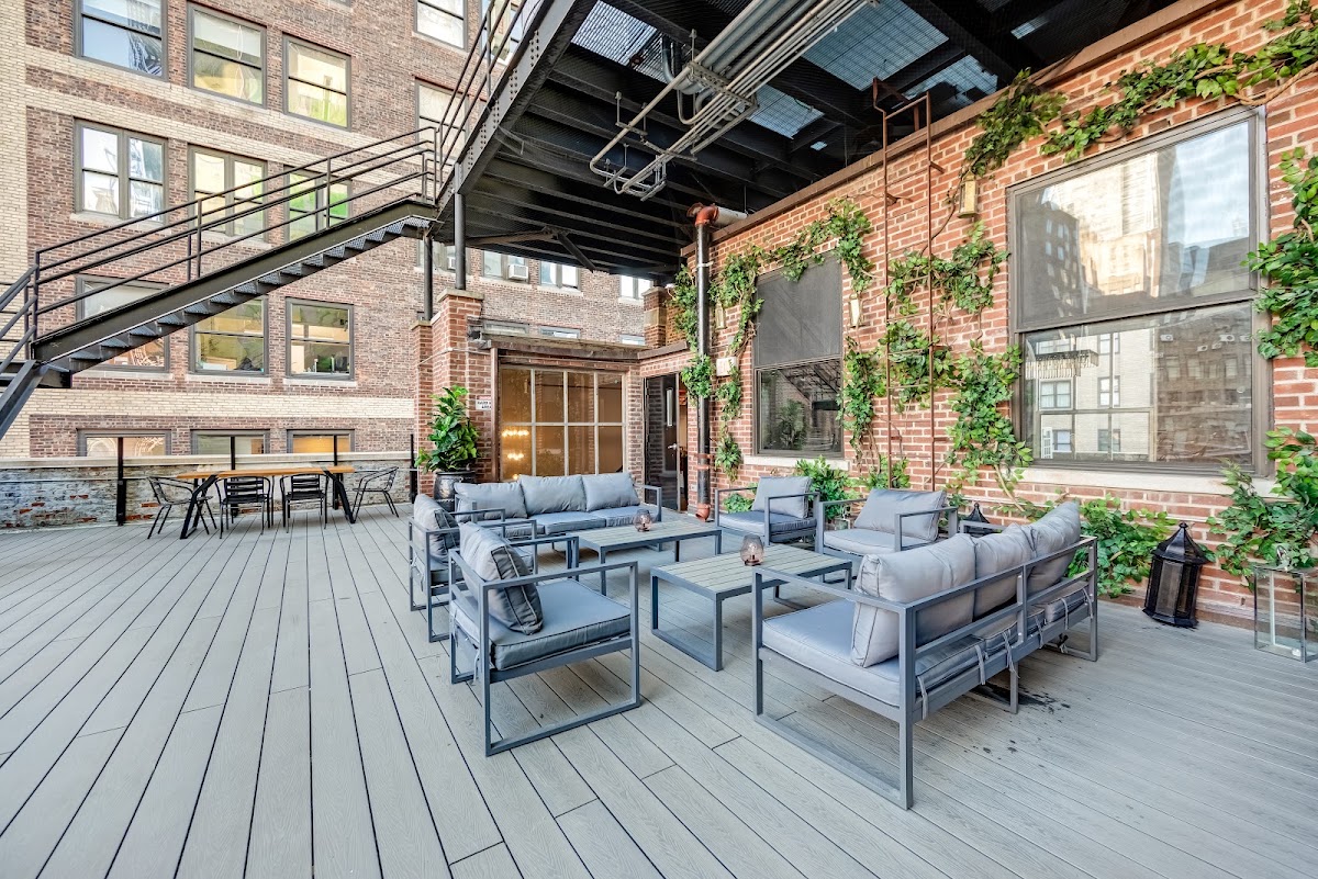 OASIS by Workville - Conference Center & Corporate Events, Flex Office, Meeting Space Venue & Rooftop