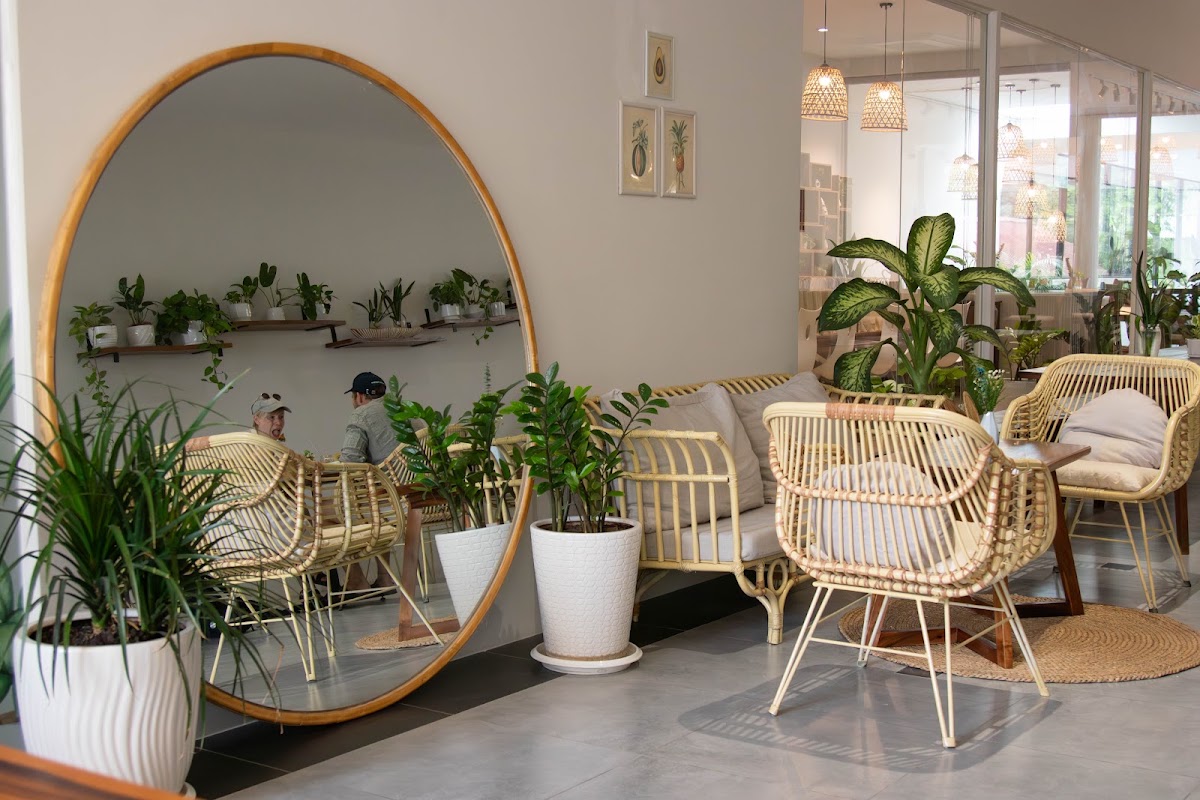 Backyard Cafe