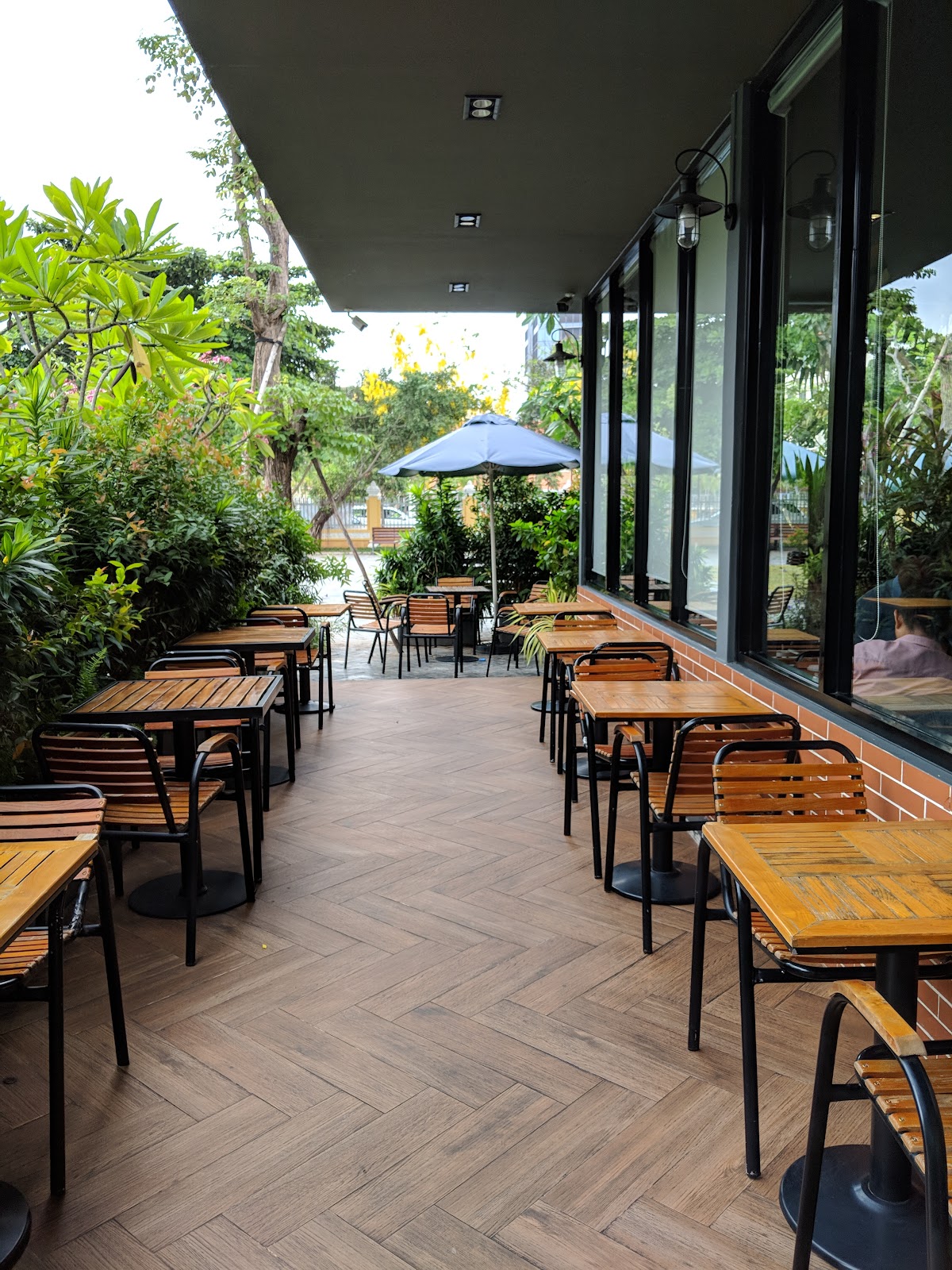 Best Bean National Library in Phnom Penh