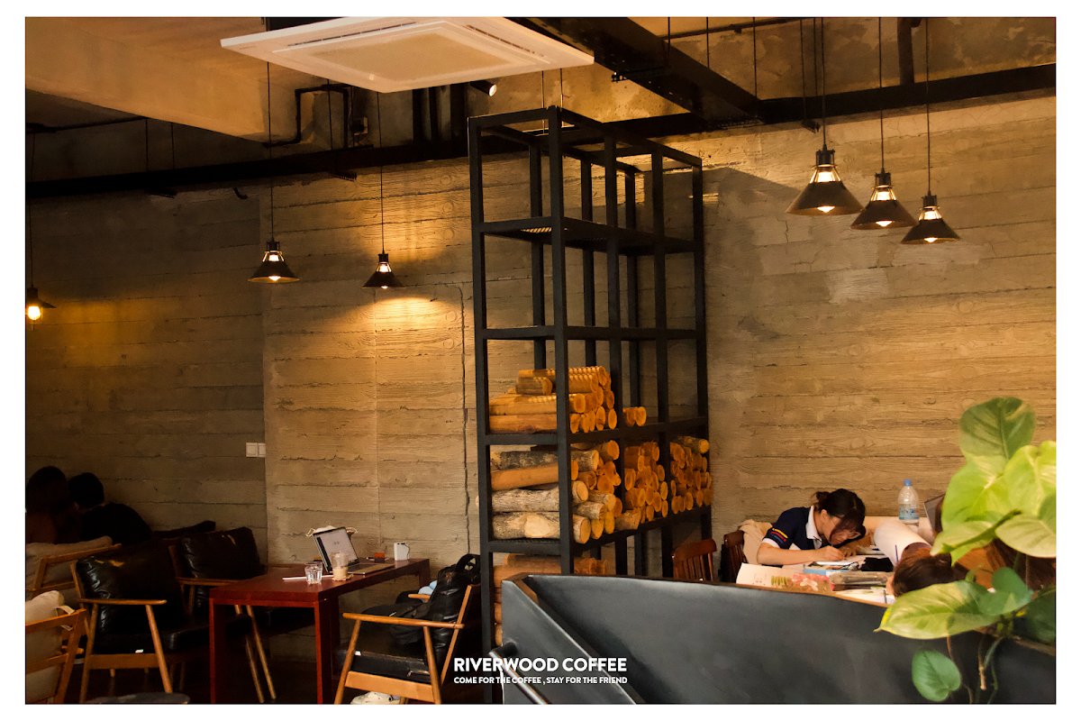 Riverwood Coffee in Phnom Penh