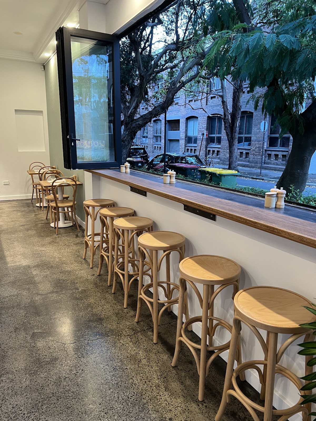 Cafe Dougie in Sydney