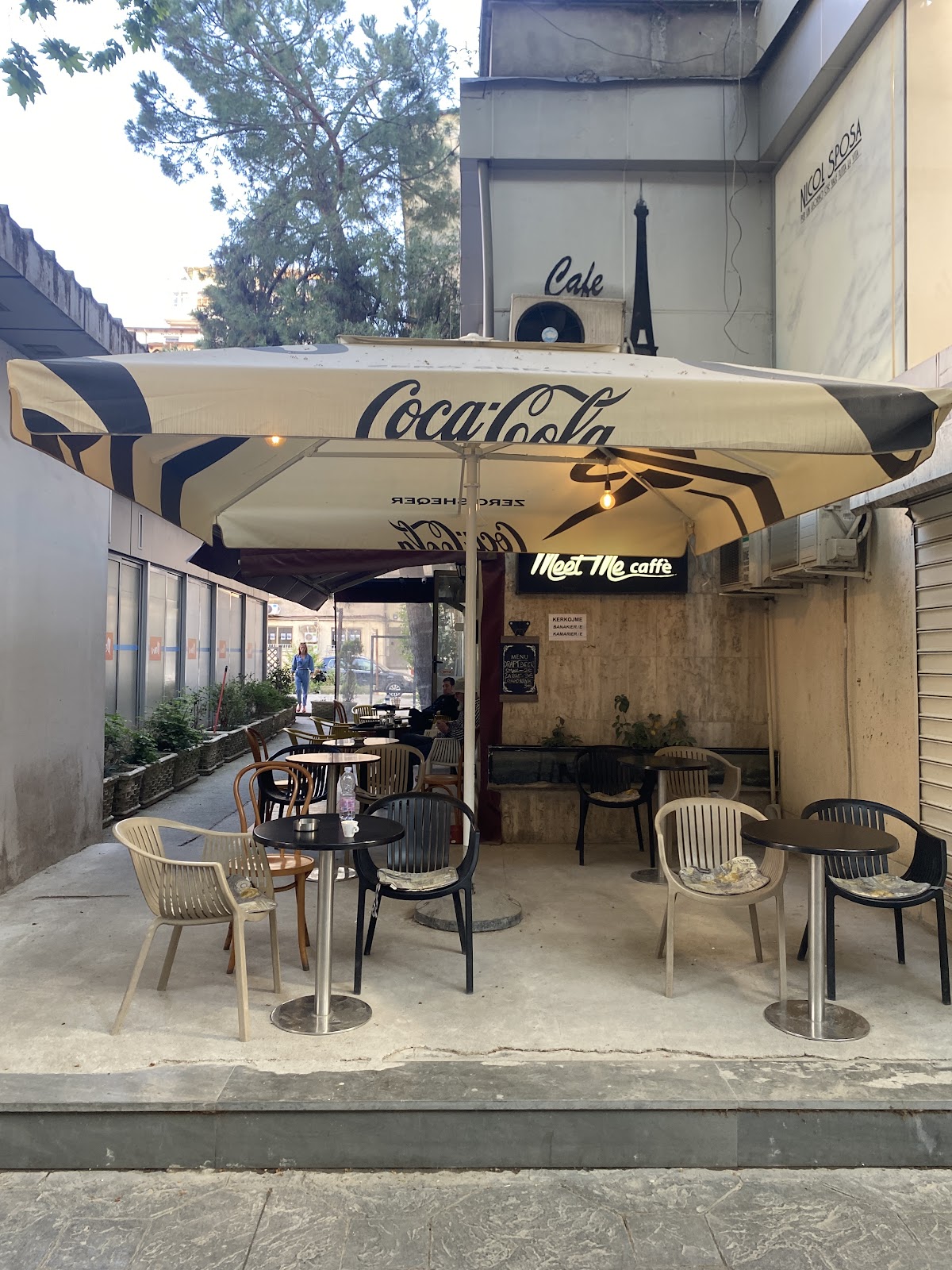 Meet Me Café