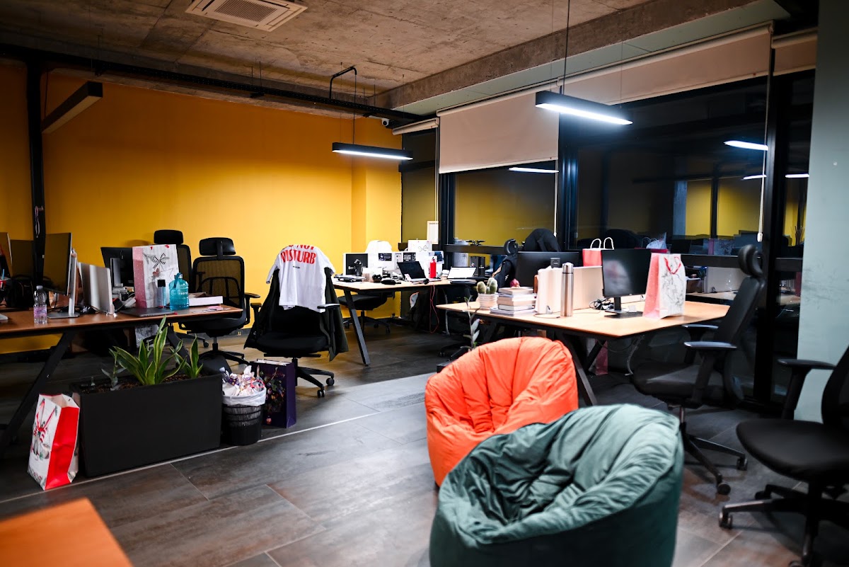 Social Hub Tirana